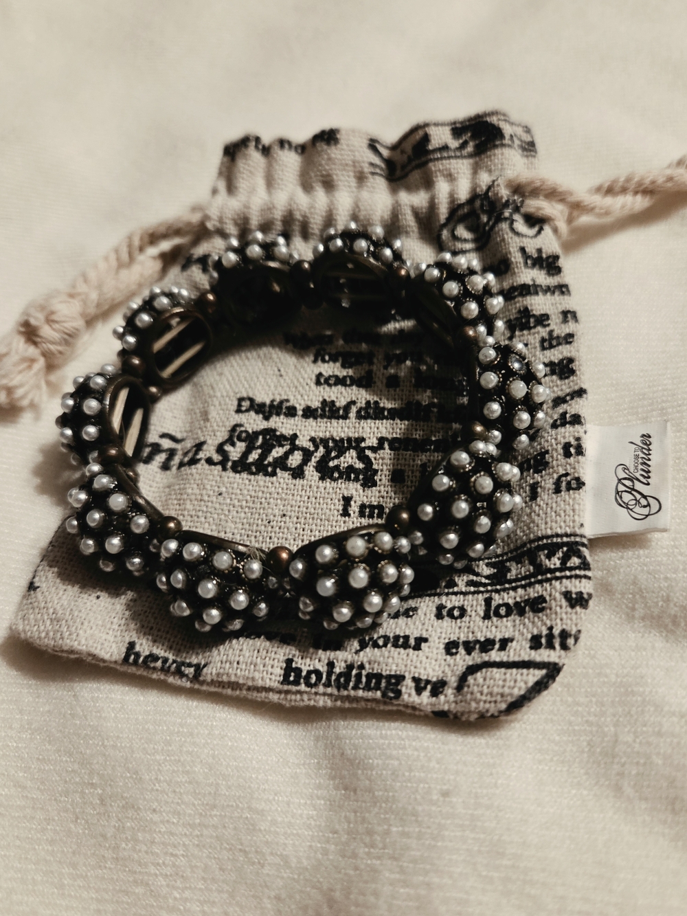 Plunder Black Cluster Pearl Bracelet